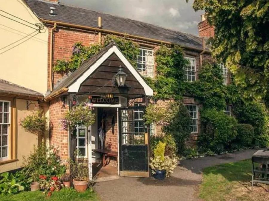The Compasses Inn: Village Heart in the New Forest Fringe