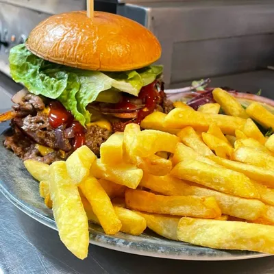 Burger & Fries