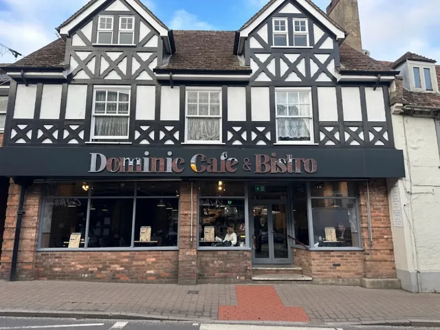 Dominic Cafe & Bistro